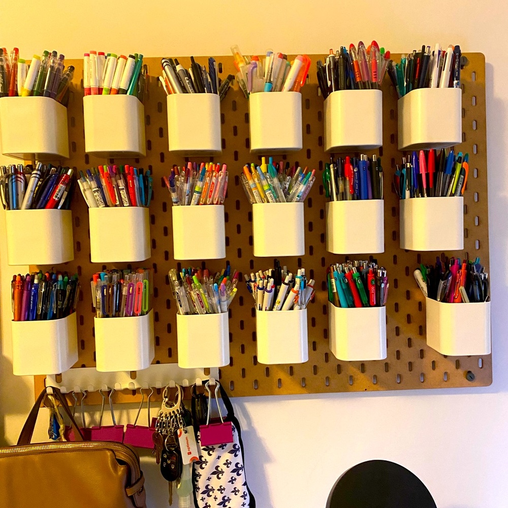 Selling Pens